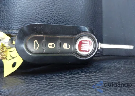 2015 Fiat 500 Sport из США, поврежденный, VIN 3C3CFFBR5FT753713